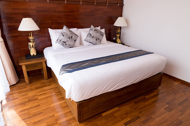 4 bedrooms pool villa